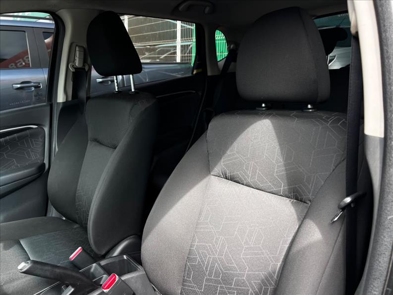 HONDA  FIT   1.5 LX 16V 