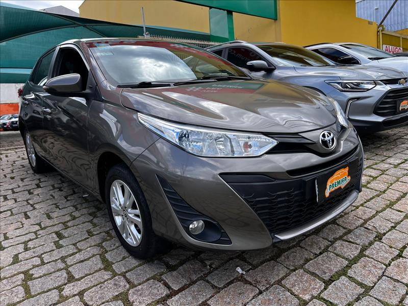 TOYOTA  YARIS   1.3 16V XL 