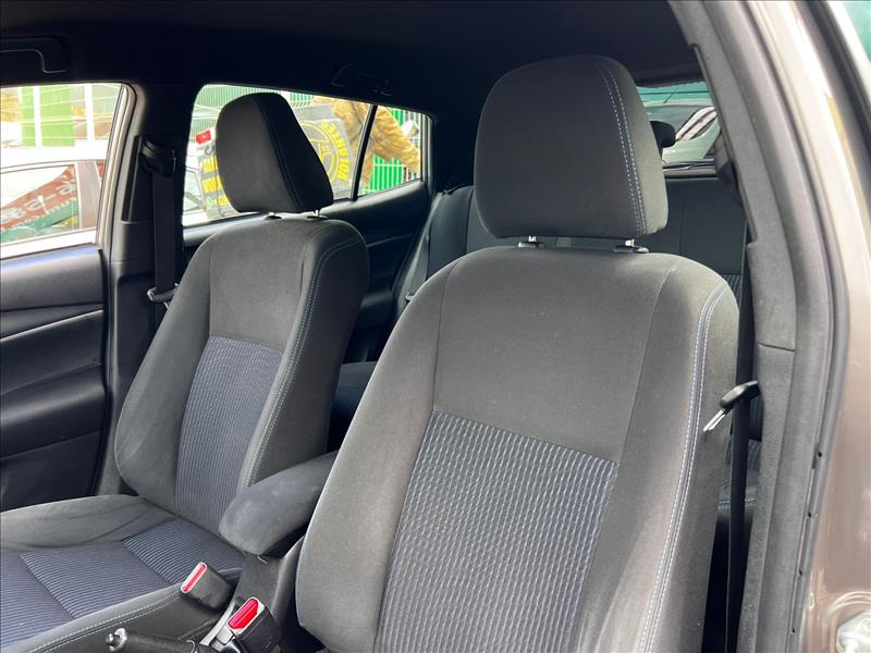 TOYOTA  YARIS   1.3 16V XL 