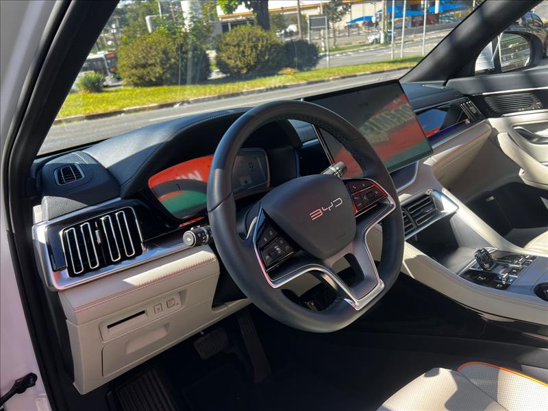BYD  SONG PLUS   1.5 Dm-i 