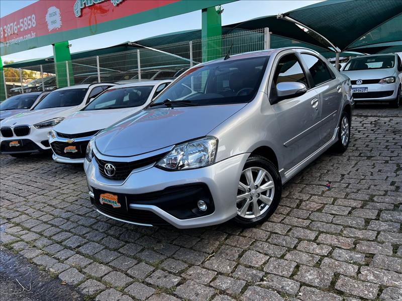 TOYOTA  ETIOS   1.5 XLS Sedan 16V 