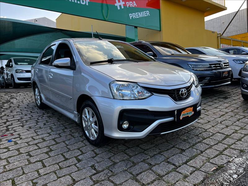 TOYOTA  ETIOS   1.5 XLS Sedan 16V 