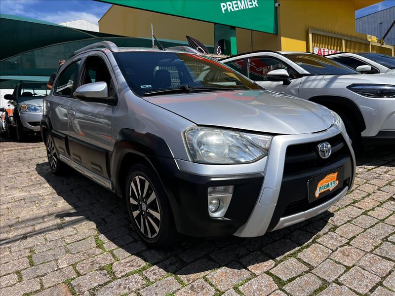 TOYOTA  ETIOS CROSS   1.5 16V 