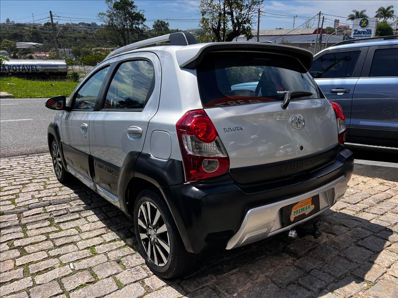 TOYOTA  ETIOS CROSS   1.5 16V 