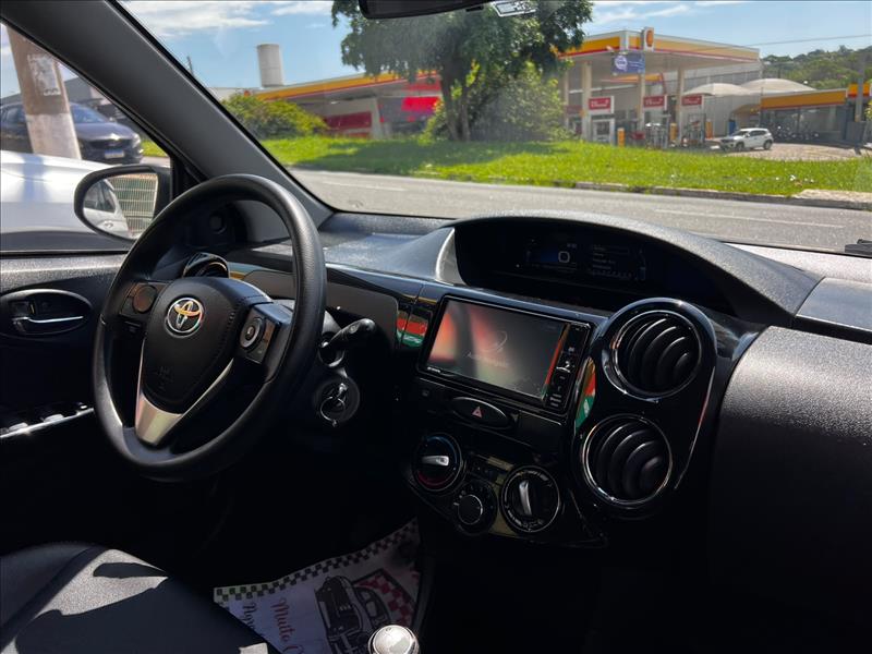 TOYOTA  ETIOS CROSS   1.5 16V 