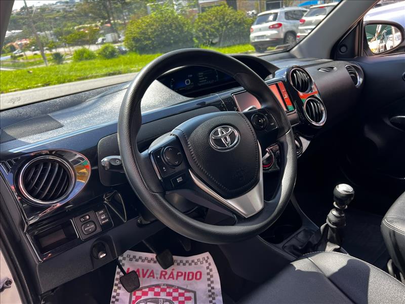 TOYOTA  ETIOS CROSS   1.5 16V 