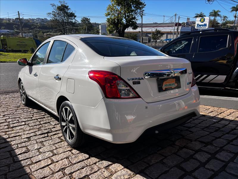 NISSAN  VERSA   1.6 16vstart SL 