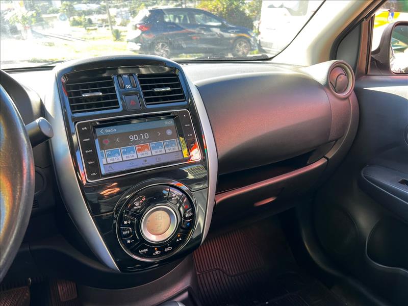 NISSAN  VERSA   1.6 16vstart SL 
