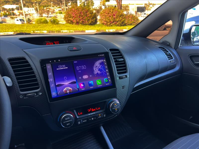 KIA  CERATO   1.6 SX 16V 