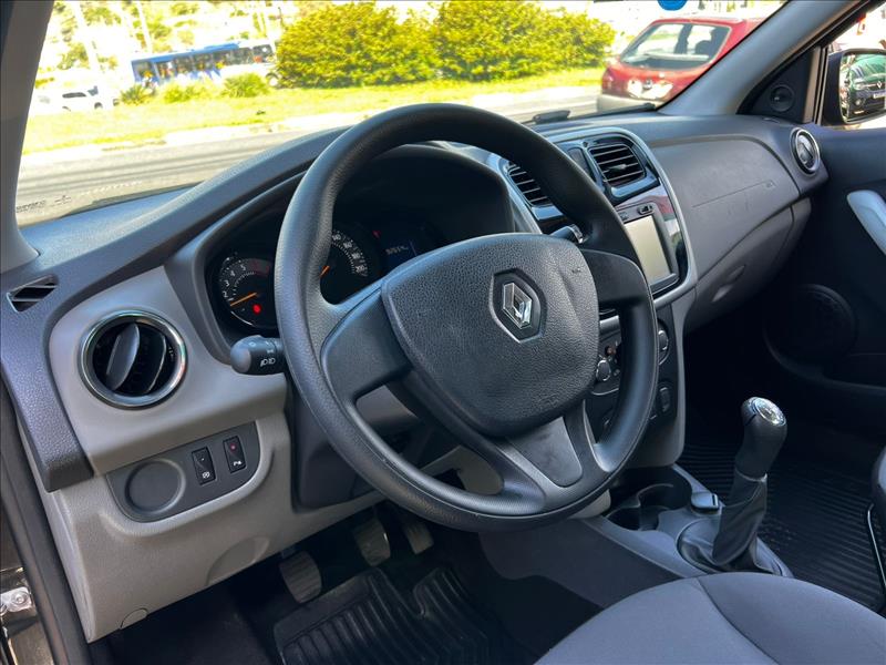 RENAULT  LOGAN   1.6 Expression 8V 