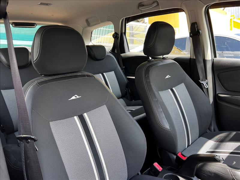 CHEVROLET  SPIN   1.8 Activ 8V 