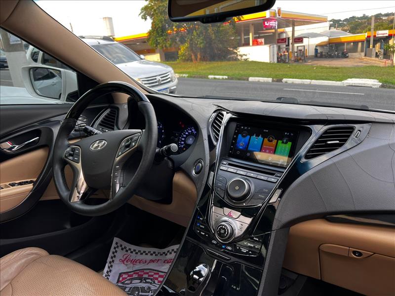 HYUNDAI  AZERA   3.0 MPFI GLS V6 24V 