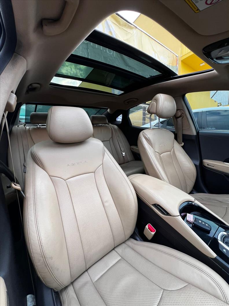 HYUNDAI  AZERA   3.0 MPFI GLS V6 24V 