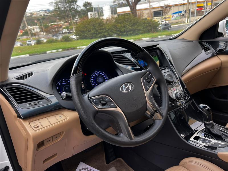 HYUNDAI  AZERA   3.0 MPFI GLS V6 24V 