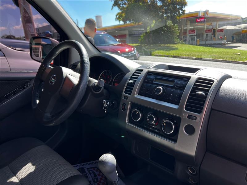 NISSAN  FRONTIER   2.5 SV Attack 4X2 CD Turbo Eletronic 