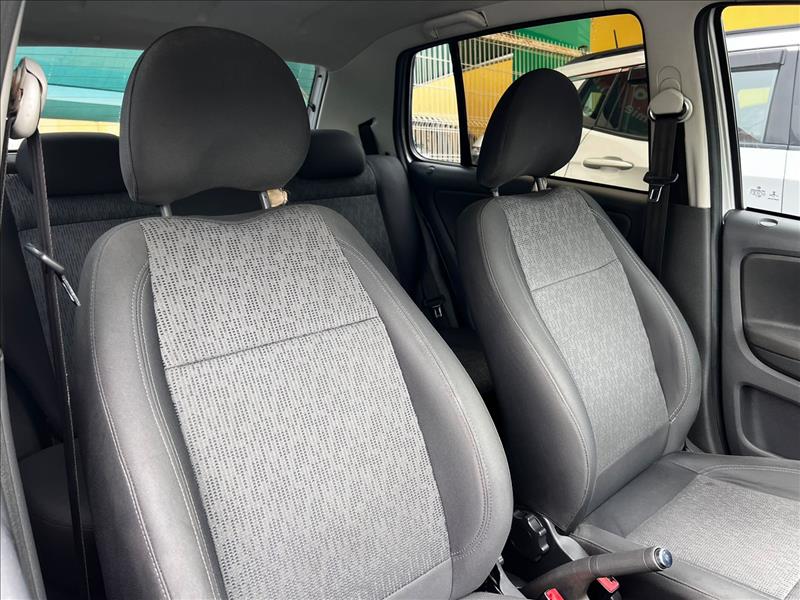 VOLKSWAGEN  FOX   1.6 MI 8V 