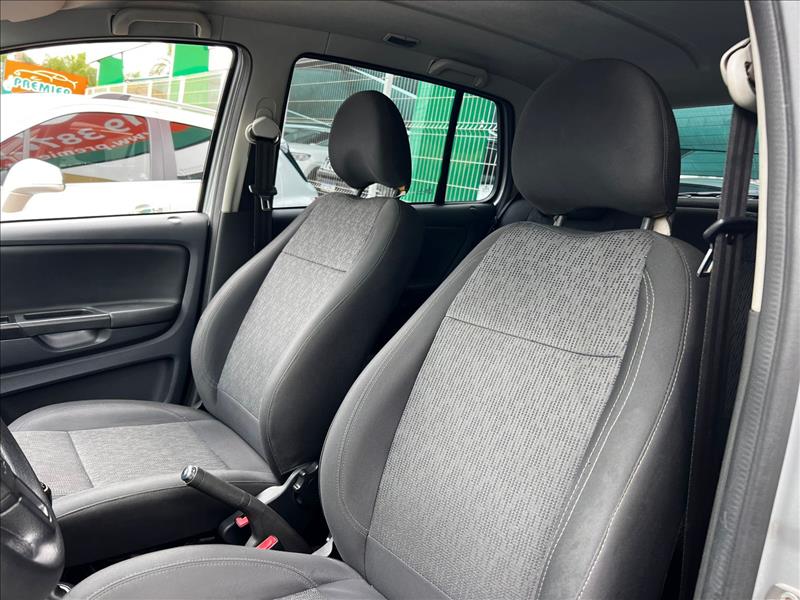 VOLKSWAGEN  FOX   1.6 MI 8V 