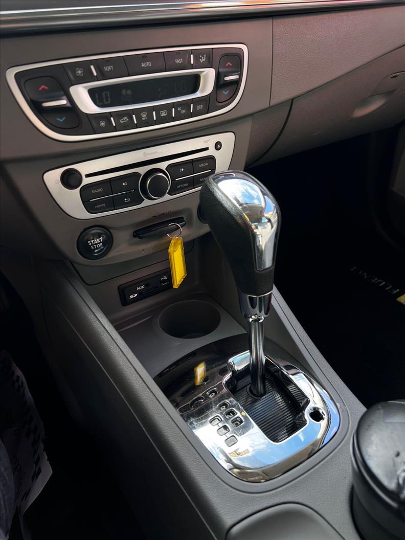 RENAULT  FLUENCE   2.0 Privilége 16V 