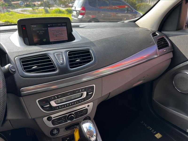 RENAULT  FLUENCE   2.0 Privilége 16V 