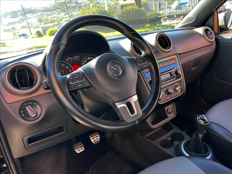 VOLKSWAGEN  SAVEIRO   1.6 Cross CD 16V 