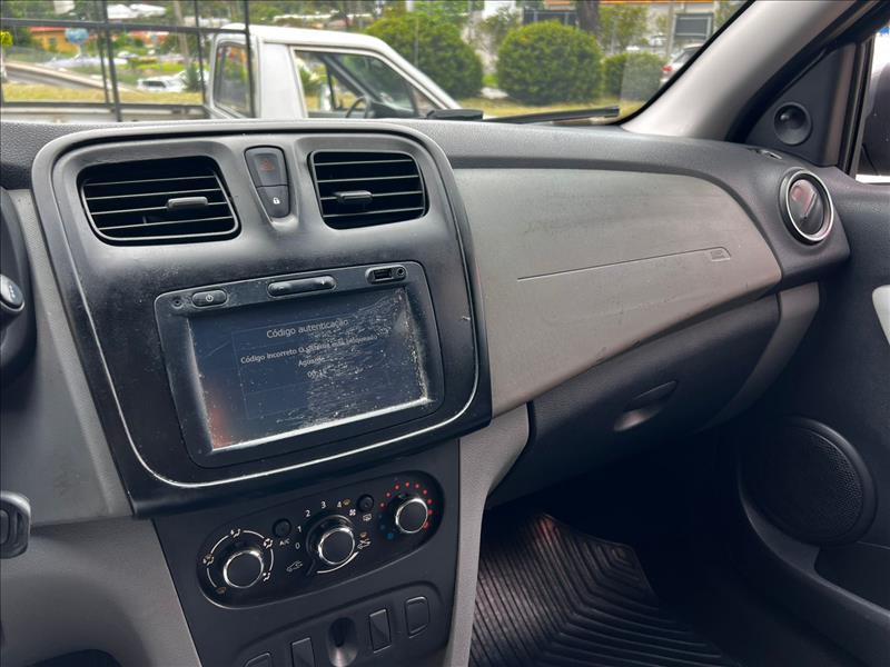 RENAULT  LOGAN   1.0 Expression 16V 