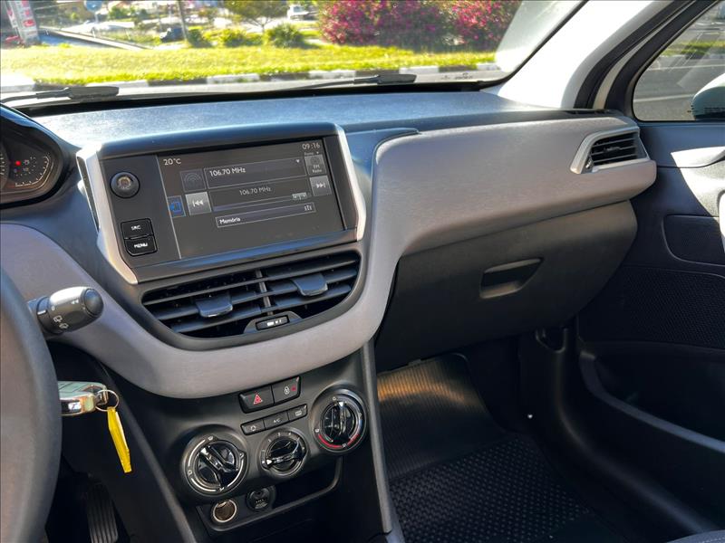 PEUGEOT  208   1.2 Active 12V 