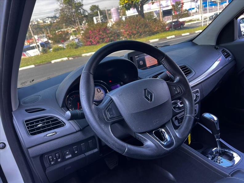 RENAULT  FLUENCE   2.0 Dynamique 16V 