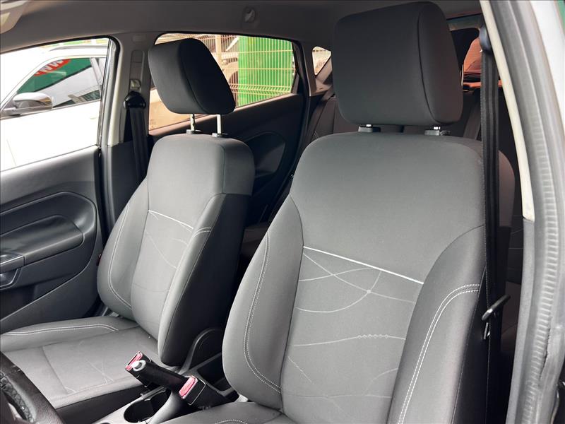 FORD  FIESTA   1.6 SE Hatch 16V 