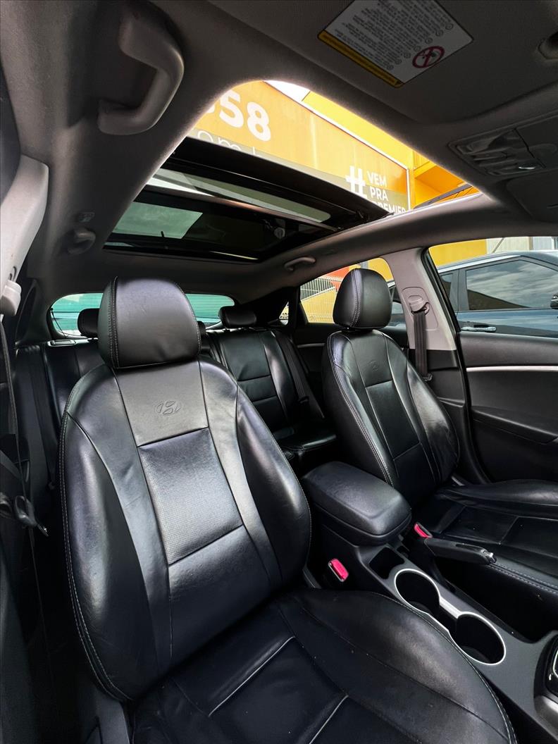 HYUNDAI  I30   1.8 MPI 16V 