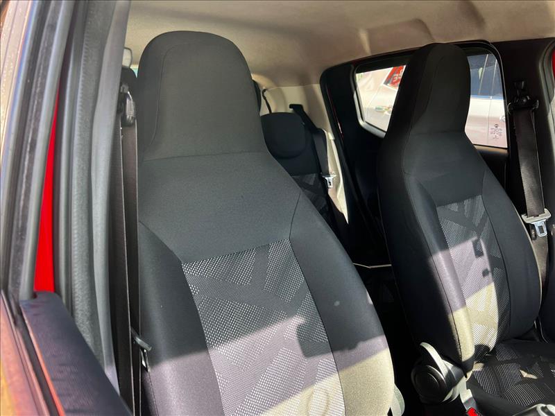 FIAT  MOBI   1.0 Firefly Drive 