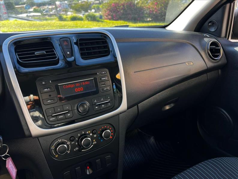 RENAULT  LOGAN   1.0 12V SCE Authentique 