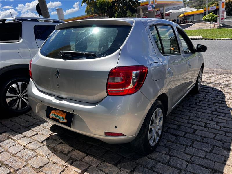 RENAULT  SANDERO   1.6 16V SCE Expression 