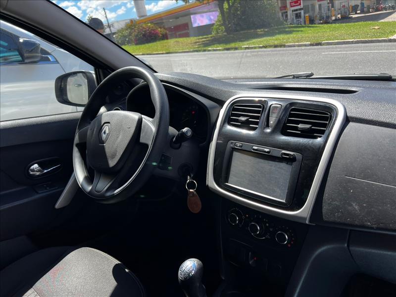 RENAULT  SANDERO   1.6 16V SCE Expression 