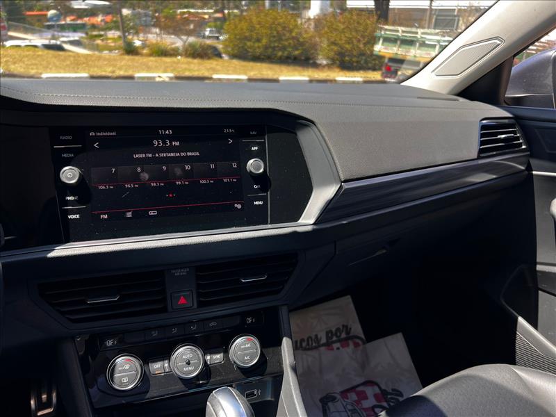 VOLKSWAGEN  JETTA   1.4 250 TSI Comfortline 