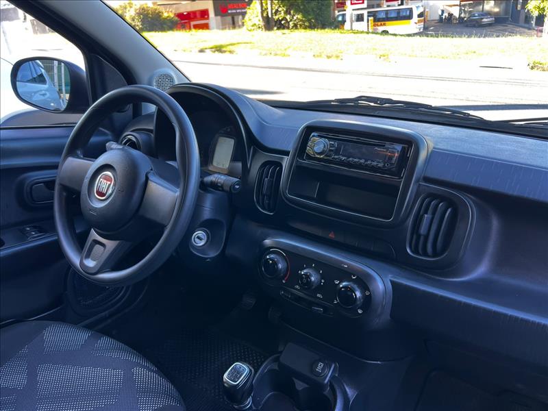 FIAT  MOBI   1.0 8V EVO Like. 