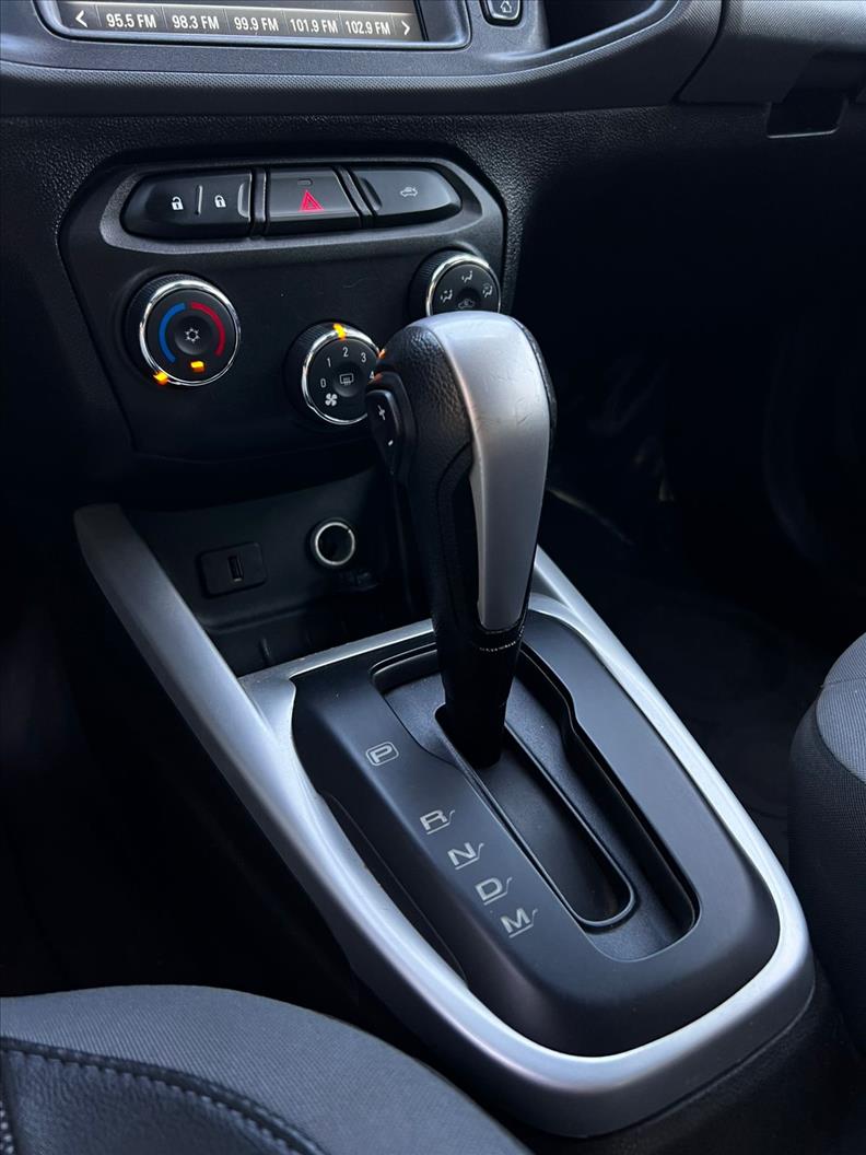 CHEVROLET  ONIX   1.4 MPFI Activ 8V 