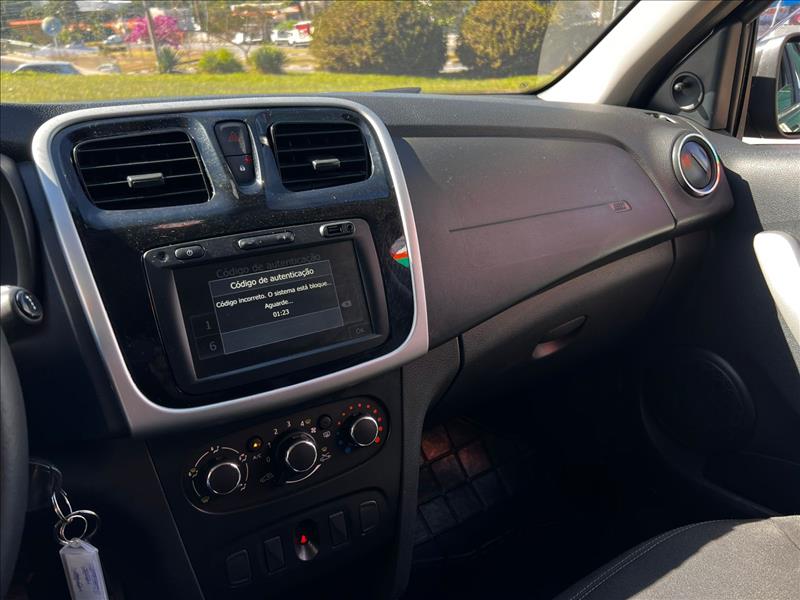 RENAULT  SANDERO   1.0 12V SCE Expression 