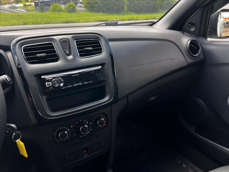 RENAULT  LOGAN   1.0 12V SCE Life 