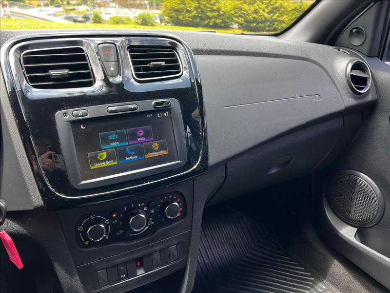 RENAULT  LOGAN   1.0 12V SCE ZEN 