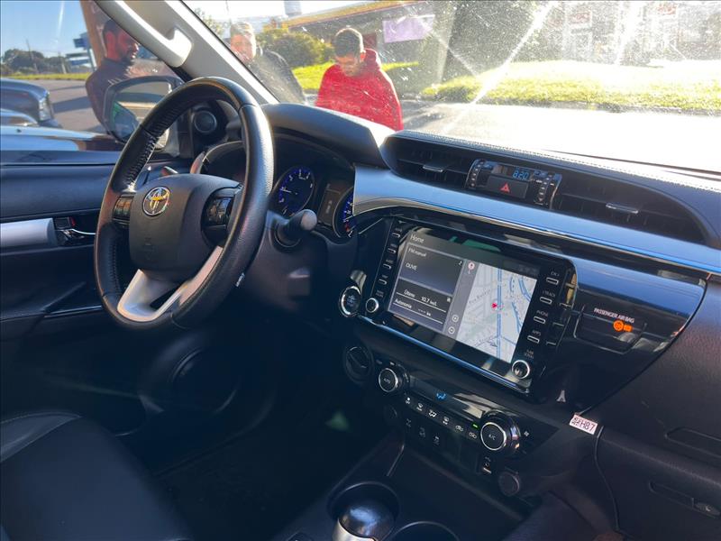 TOYOTA  HILUX   2.8 SRV 4X4 CD 16V 