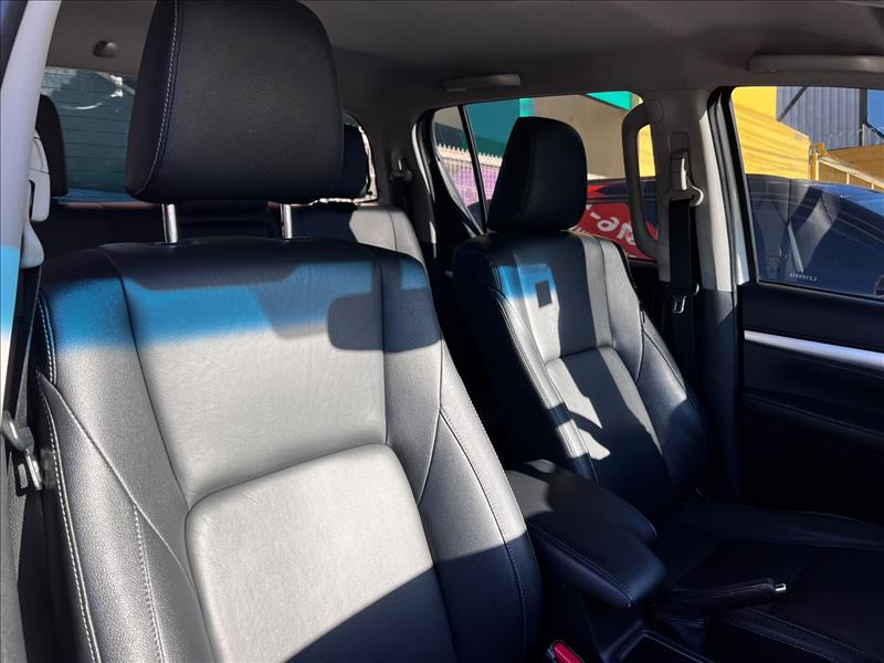 TOYOTA  HILUX   2.8 SRV 4X4 CD 16V 