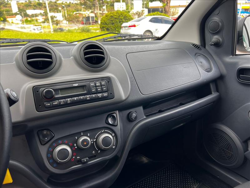 FIAT  FIORINO   1.4 MPI Furgão Hard Working 8V 