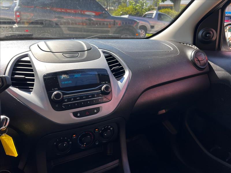 FORD  KA   1.5 Ti-vct SE Sedan 