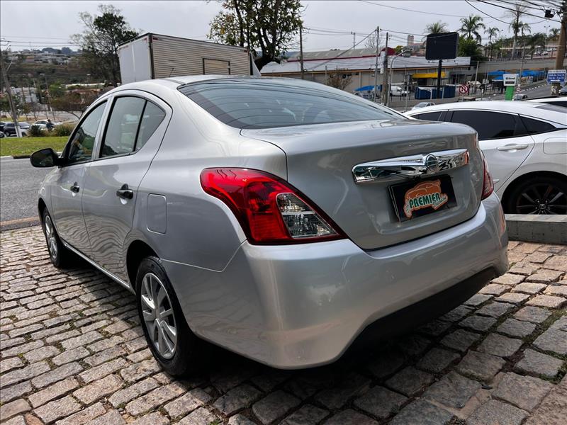 NISSAN  VERSA   1.0 12V V-drive 