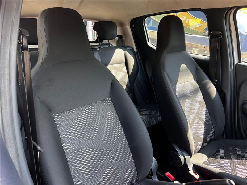 FIAT  MOBI   1.0 EVO Like. 
