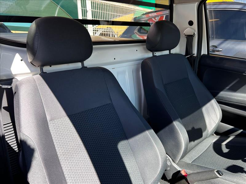 VOLKSWAGEN  SAVEIRO   1.6 MSI Robust CS 8V 