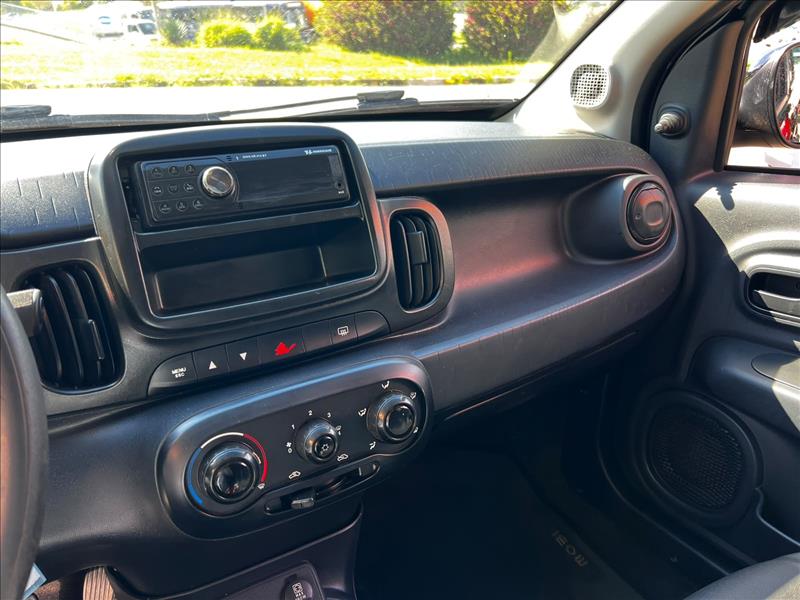 FIAT  MOBI   1.0 EVO Like. 