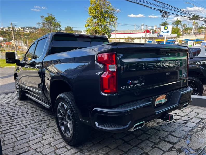 CHEVROLET  SILVERADO   5.3 V8 1500 High Country 4X4 