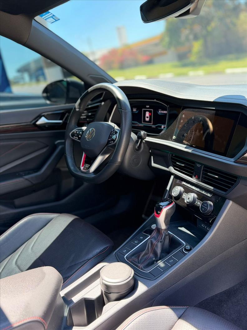 VOLKSWAGEN  JETTA   2.0 350 TSI GLI 