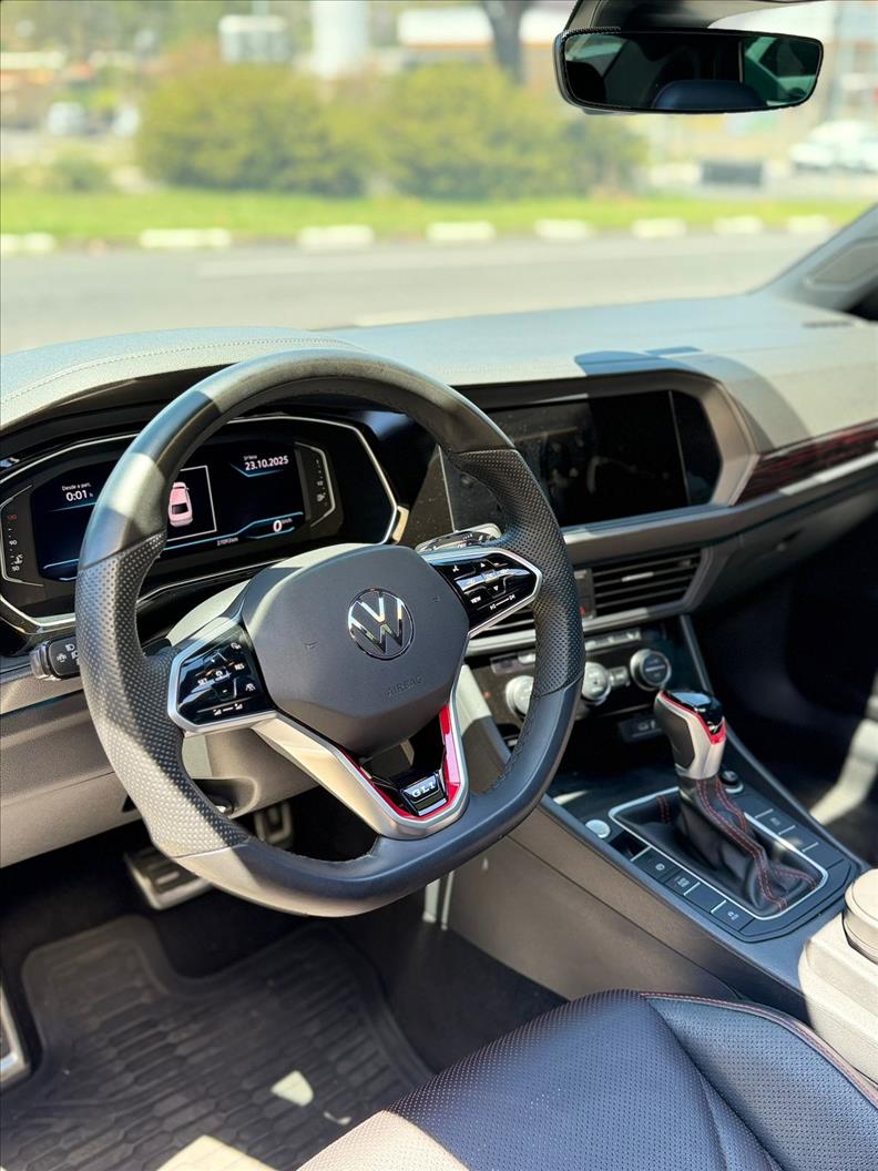 VOLKSWAGEN  JETTA   2.0 350 TSI GLI 